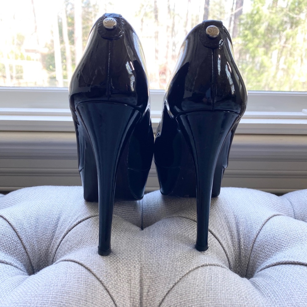 Authentic Stuart Weitzman Platform Peep Toe Pumps - image 4